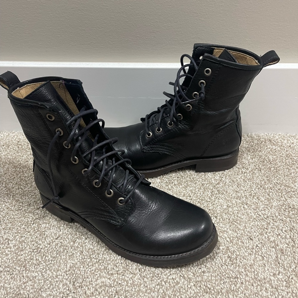 Frye Veronica Women’s Combat Boots size 7
